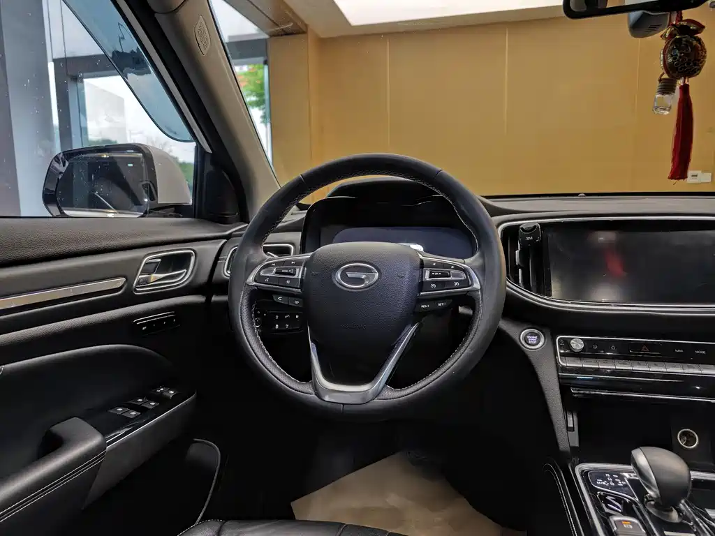 GAC Motor Trumpchi GS8 2020 — фото 14