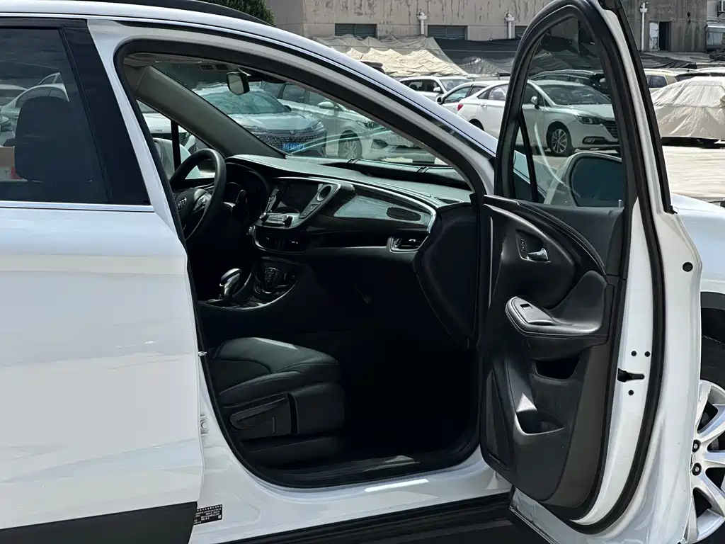Buick Envision Plus 2020 — фото 9