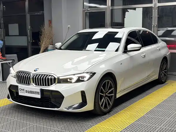 BMW 3 Series 2023