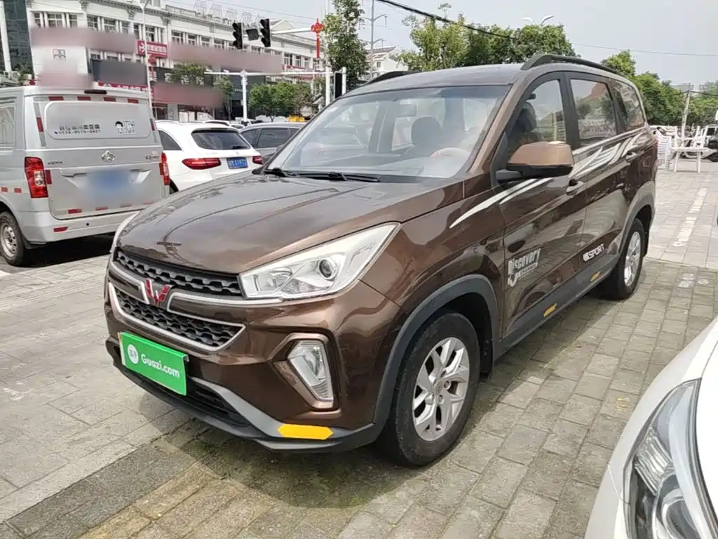 Wuling Hongguang S3 2019 — фото 2