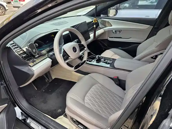 BYD Han 2025