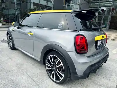 MINI MINI 2021
