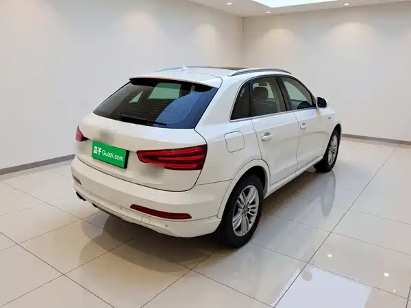 Audi Q3 2016