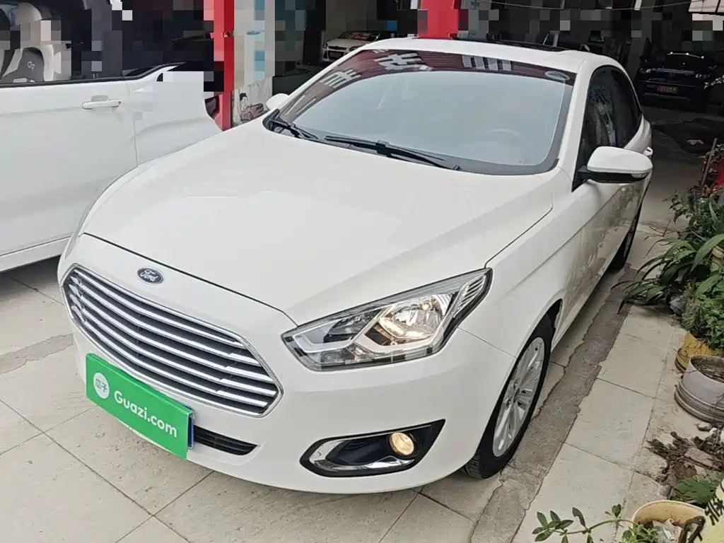 Ford Escort 2017