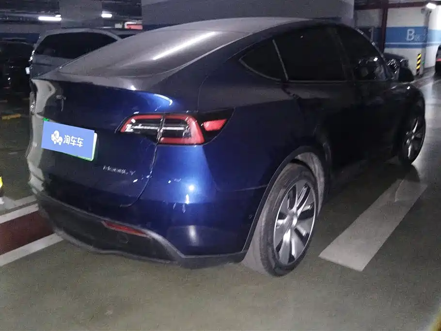 Tesla Model Y 2023 — фото 3