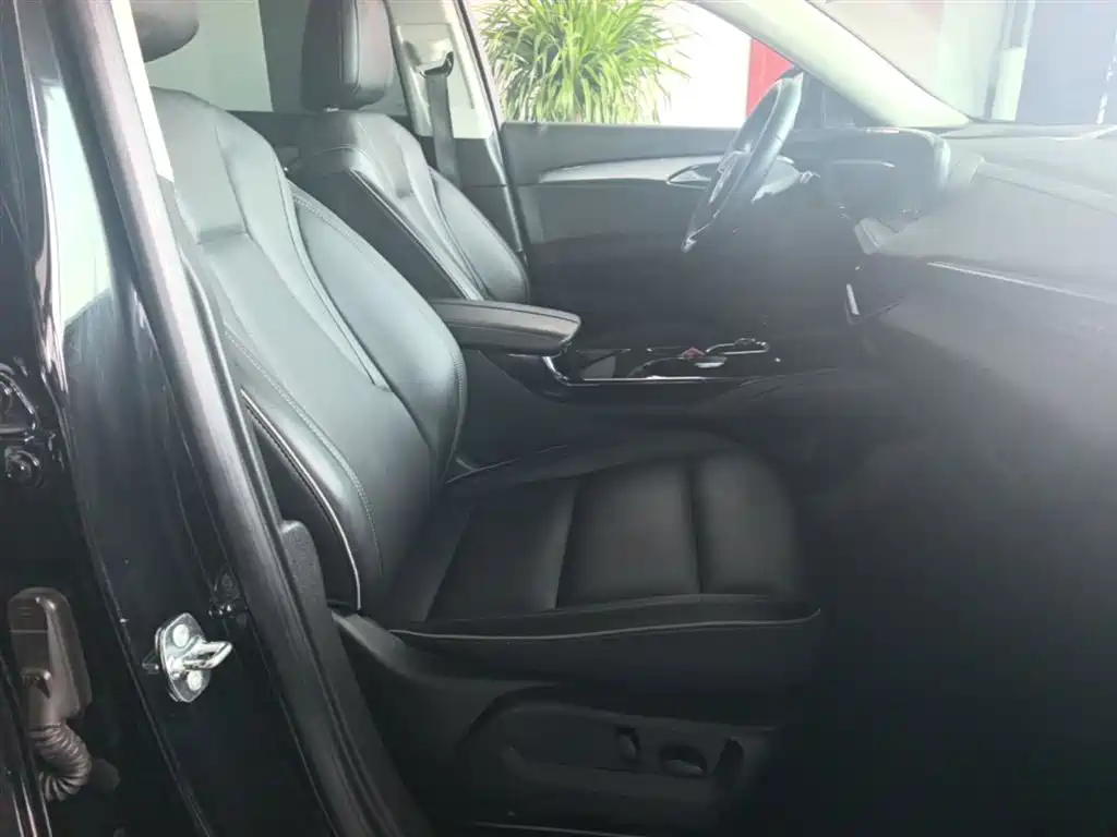 Buick Envision Plus 2024 — фото 25