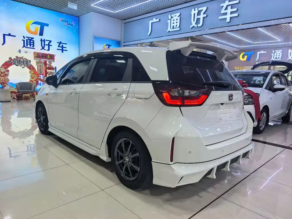Honda Fit 2023 — фото 8