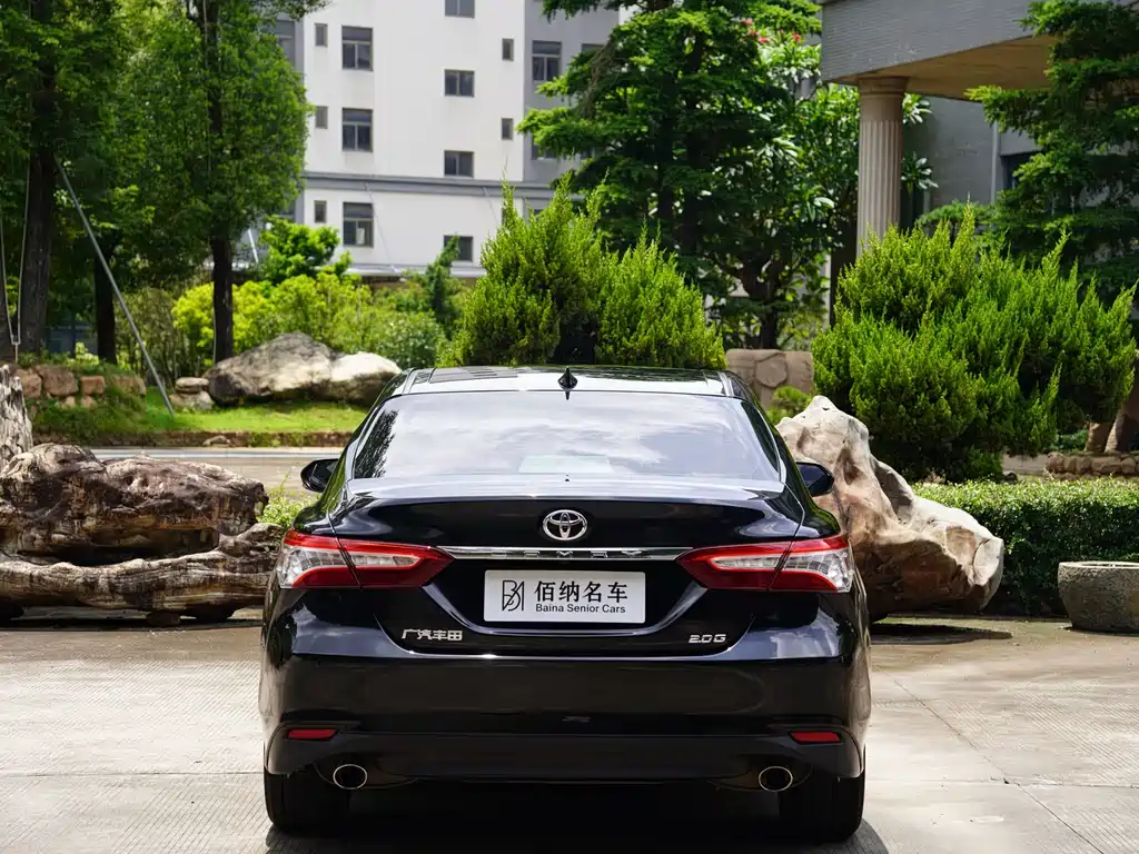 Toyota Camry 2021
