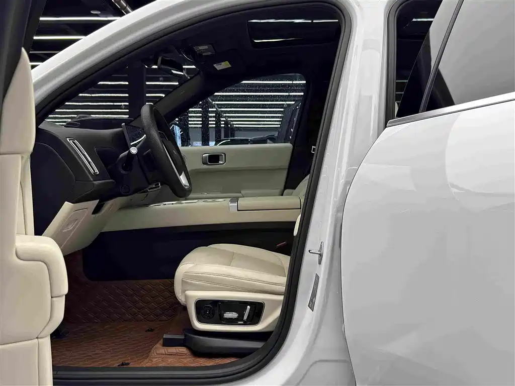 Li Auto Li L7 2023