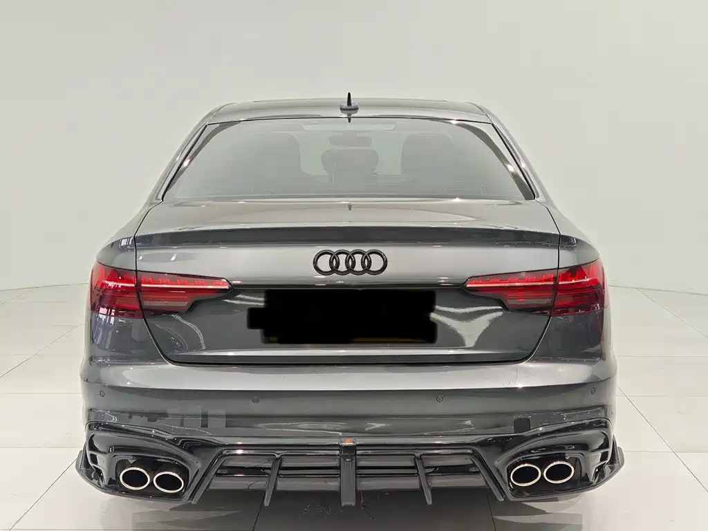 Audi A4L 2021 — фото 13