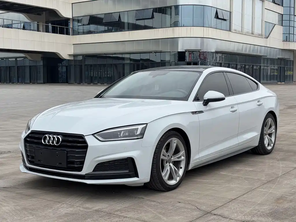 Audi A5 2020 — фото 1