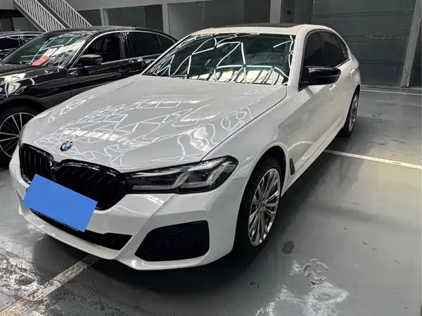 BMW 5 Series 2023