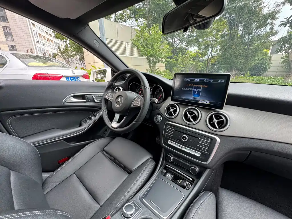Mercedes-Benz CLA 2017 — фото 16