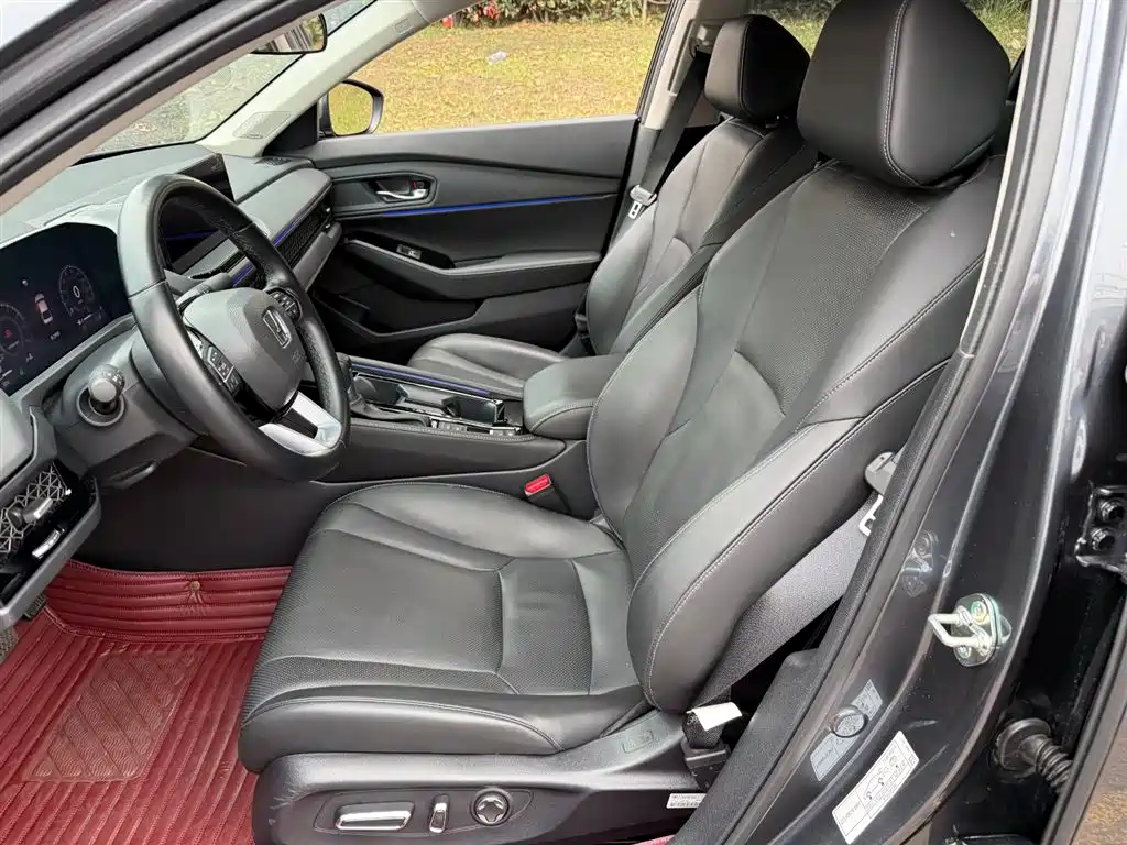 Honda Accord 2023 — фото 8