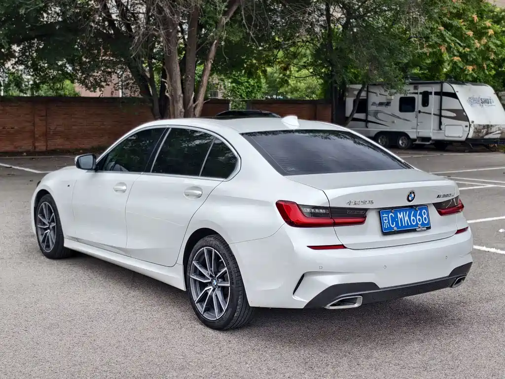 BMW 3 Series 2021