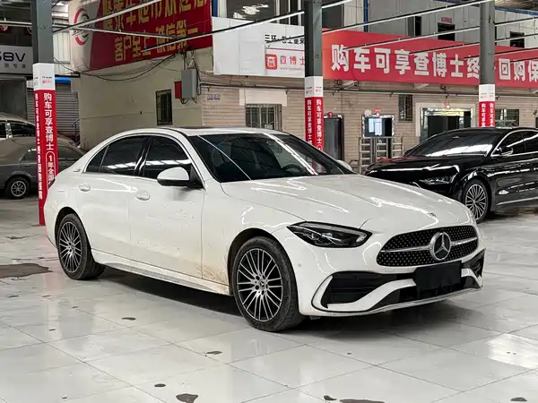 Mercedes-Benz C-Class 2024