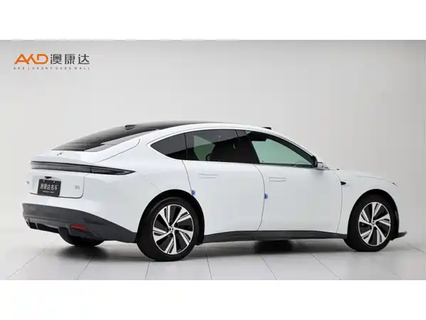 NIO ET5 2025