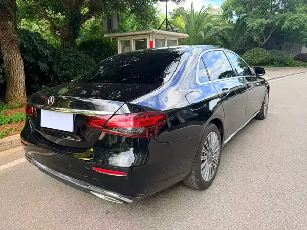 Mercedes-Benz E-Class 2020