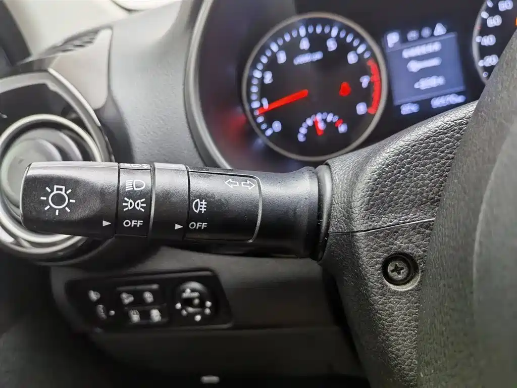 Kia KX1 2018 — фото 21