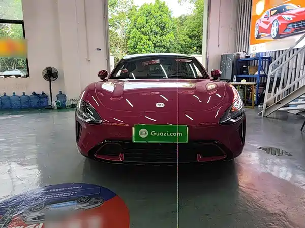 Xiaomi SU7 2025