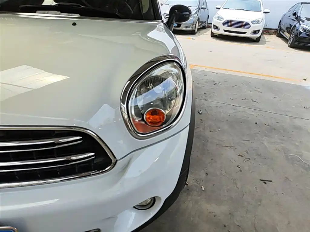 MINI Countryman 2015 — фото 24