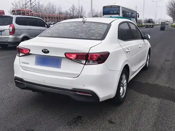 Kia Forte 2018