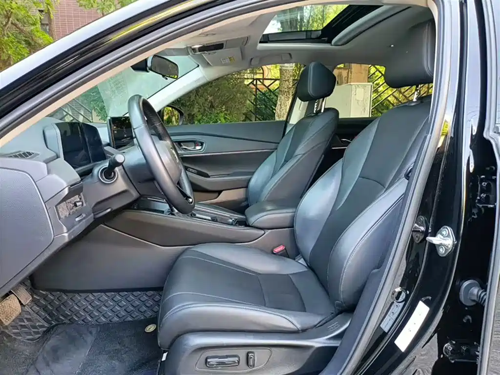 Honda Accord 2024 — фото 17