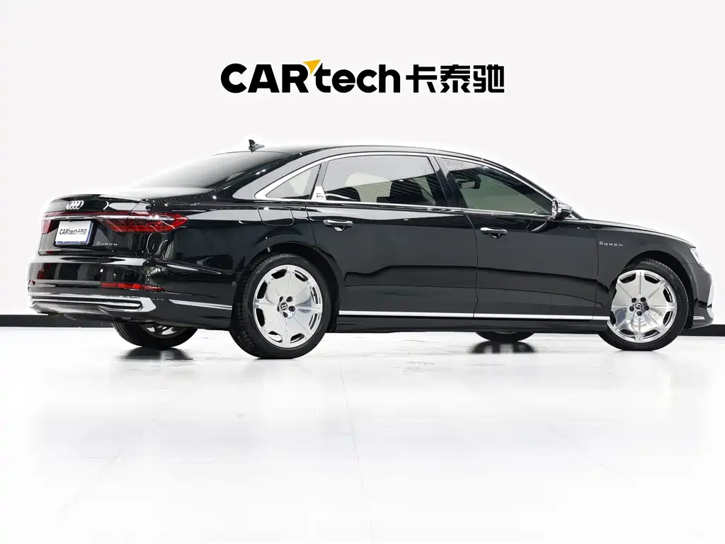 Audi A8 2022 — фото 21