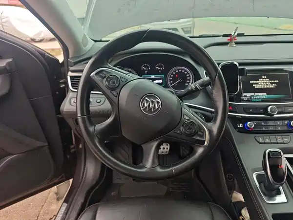 Buick LaCrosse 2017