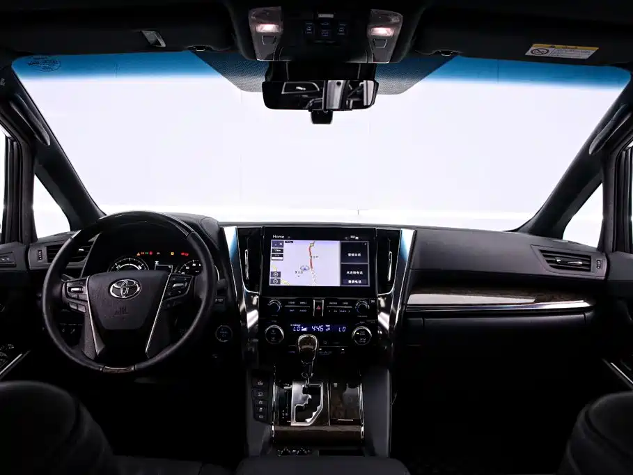 Toyota Vellfire 2020 — фото 5