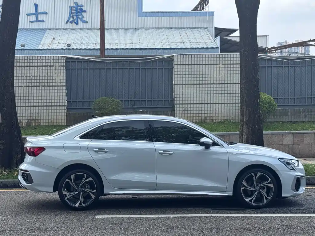 Audi A3 2021