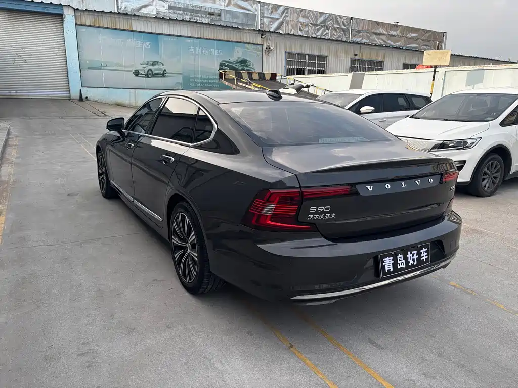 Volvo S90 2020 — фото 11
