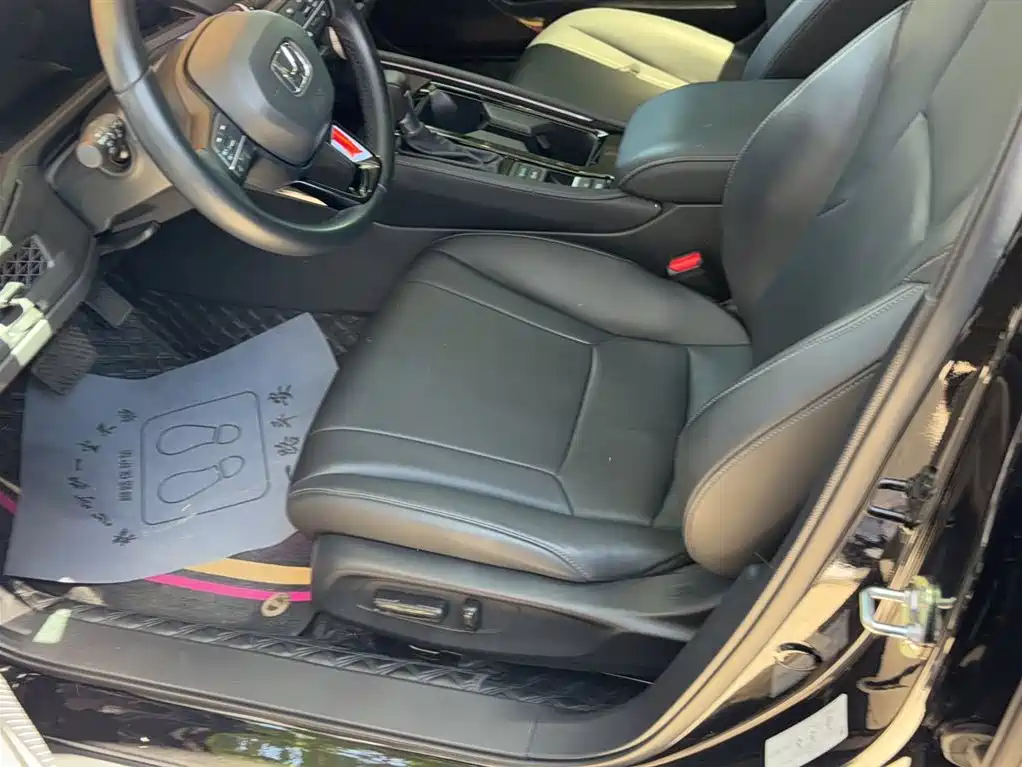 Honda Accord 2024 — фото 10