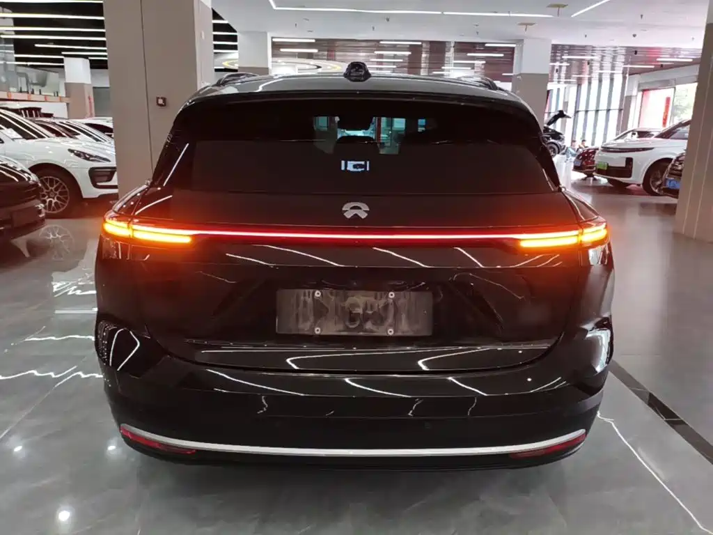 NIO ES6 2025
