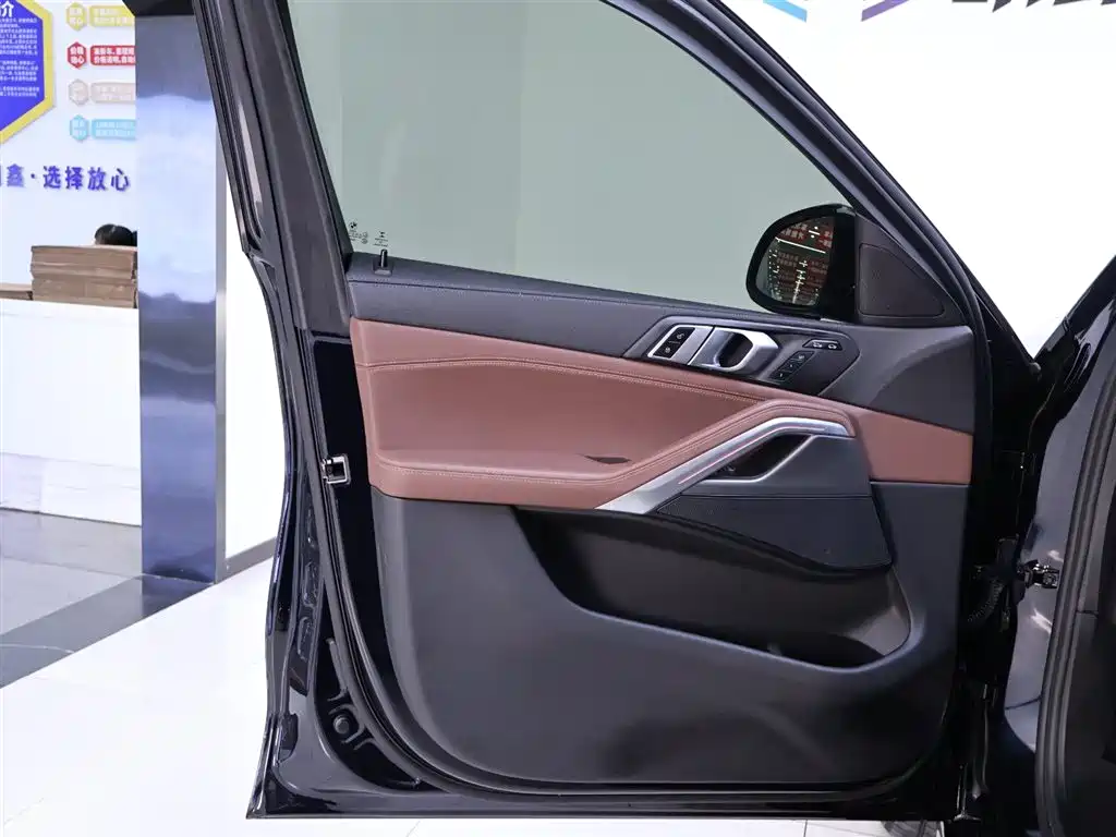 BMW X6 2021 — фото 18