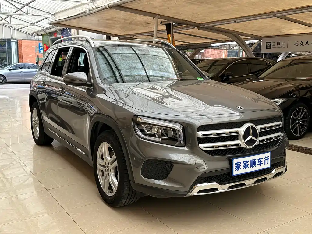 Mercedes-Benz GLB 2023 — фото 3