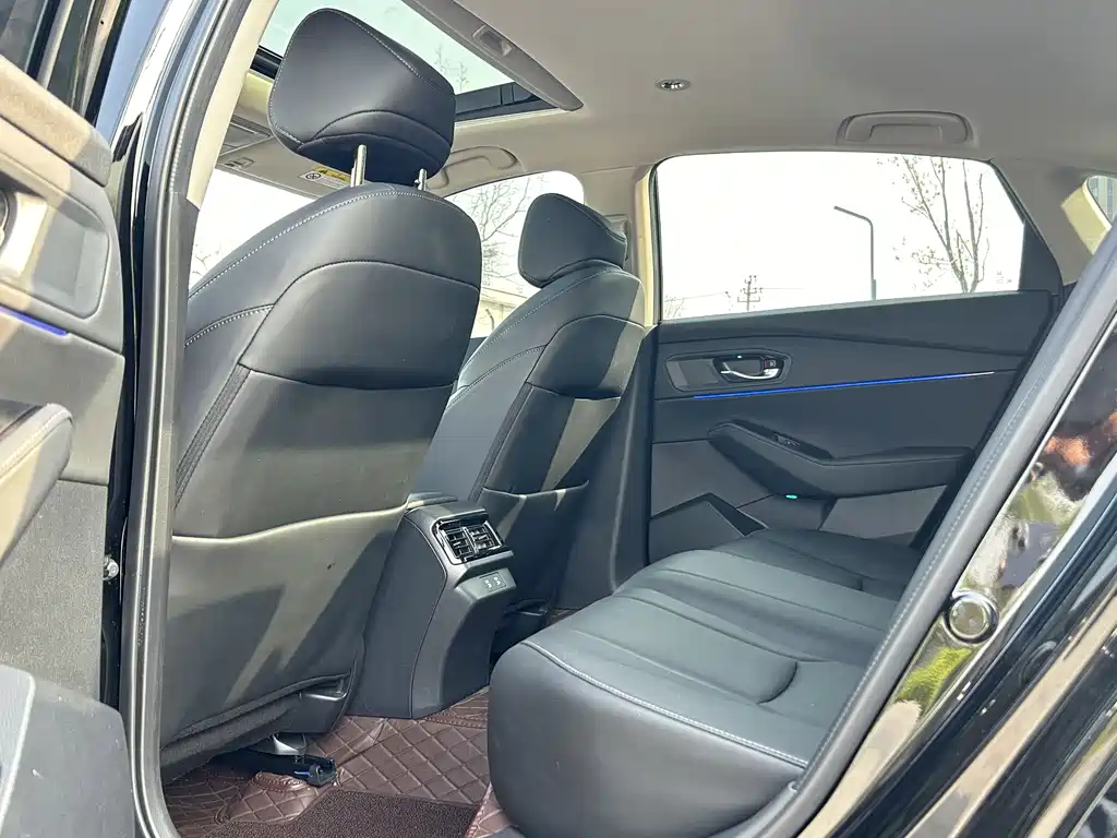 Honda Inspire 2025 — фото 16