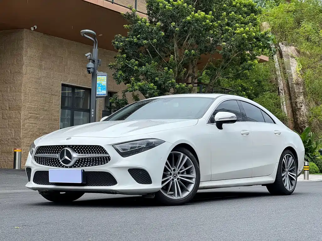 Mercedes-Benz CLS 2020