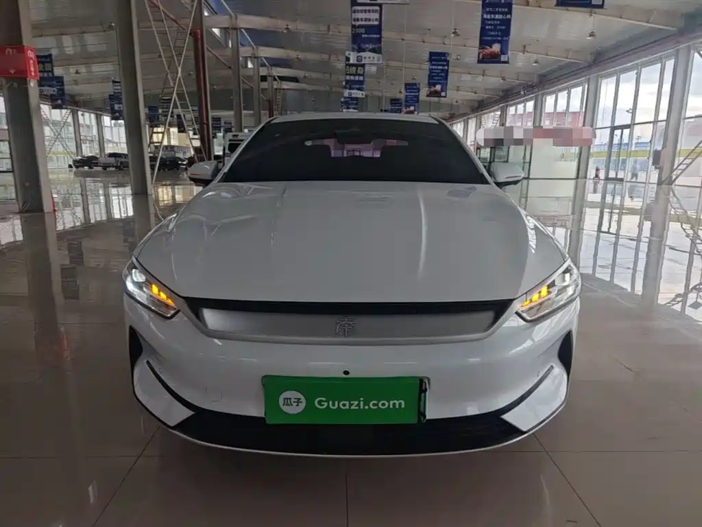 BYD Qin PLUS 2022 — фото 3