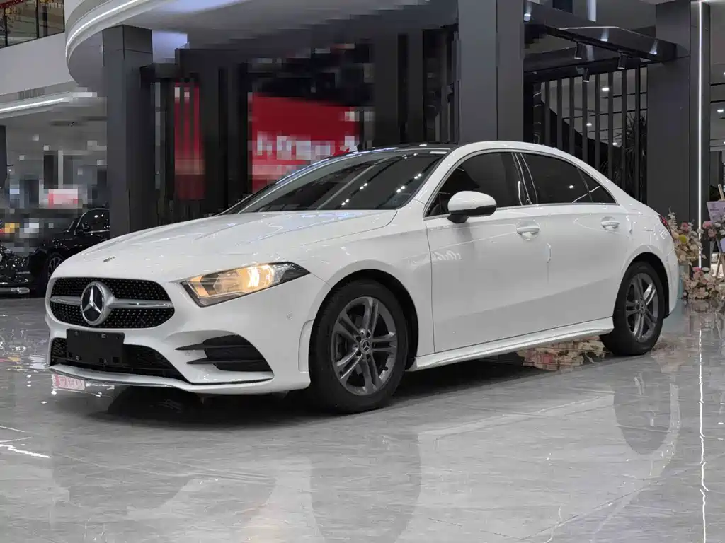 Mercedes-Benz A-Class 2021