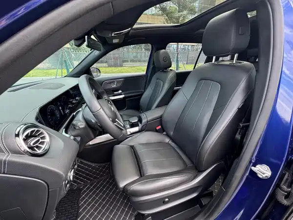 Mercedes-Benz GLB 2020
