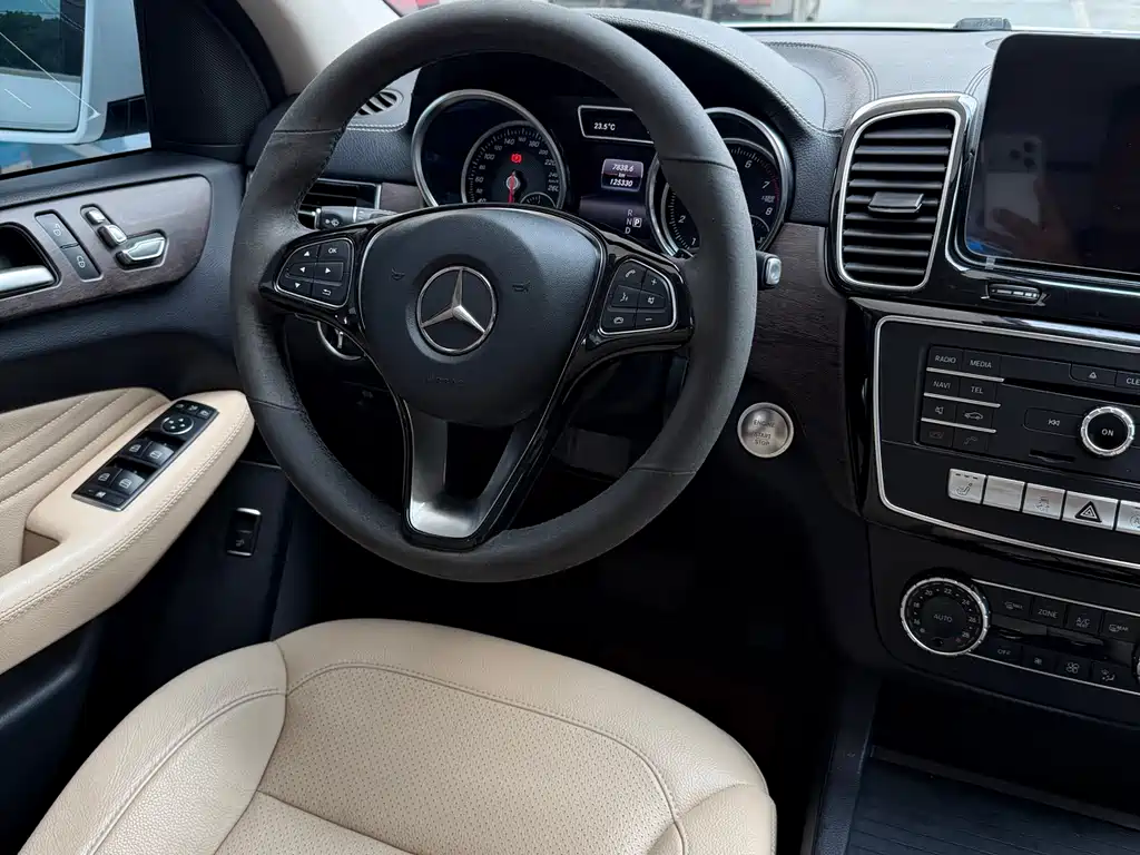 Mercedes-Benz GLE Coupe 2018 — фото 15