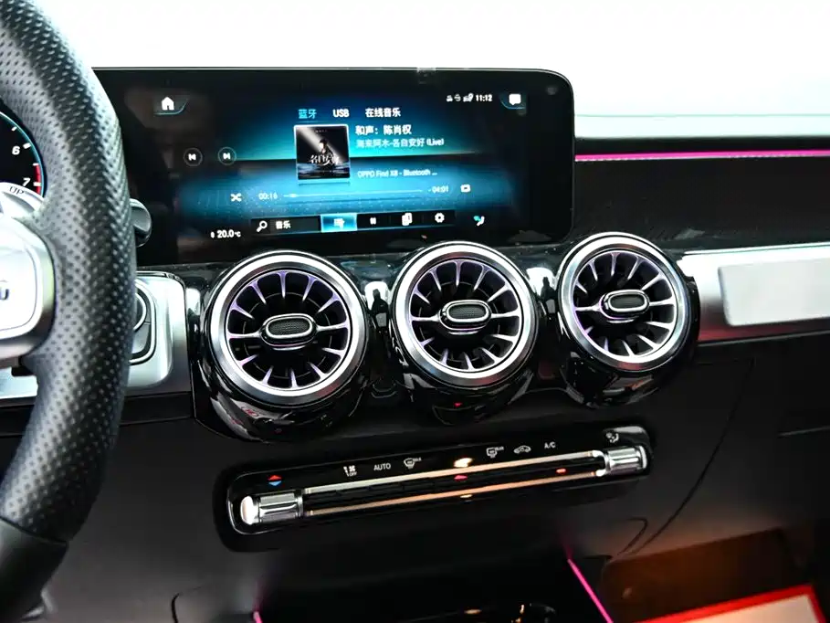 Mercedes-Benz GLB AMG 2023 — фото 19