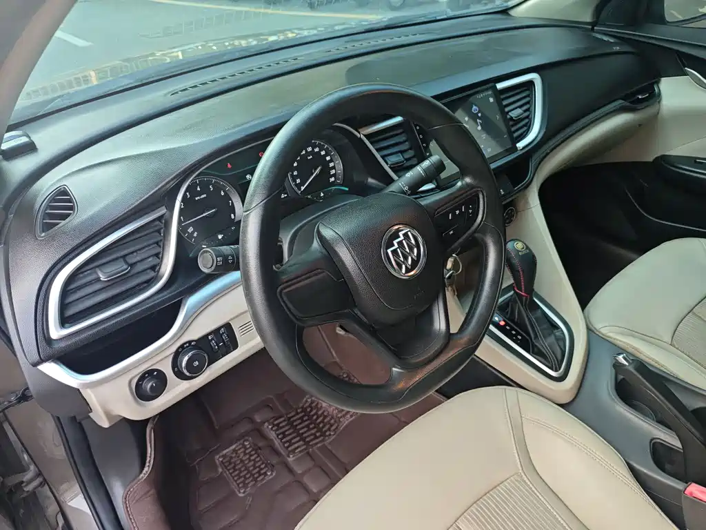 Buick Excelle 2017 — фото 8