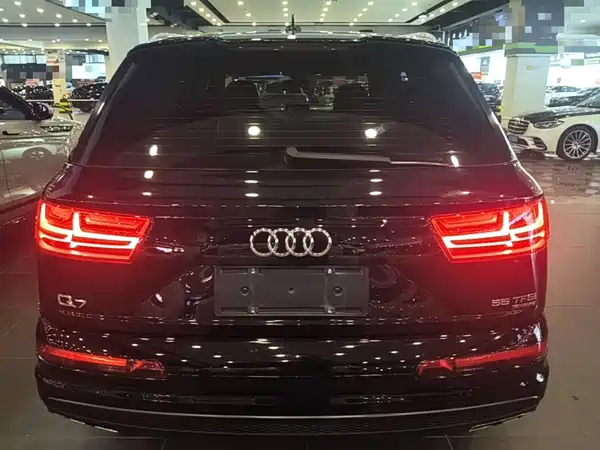 Audi Q7 2019