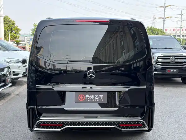 Mercedes-Benz Vito 2023