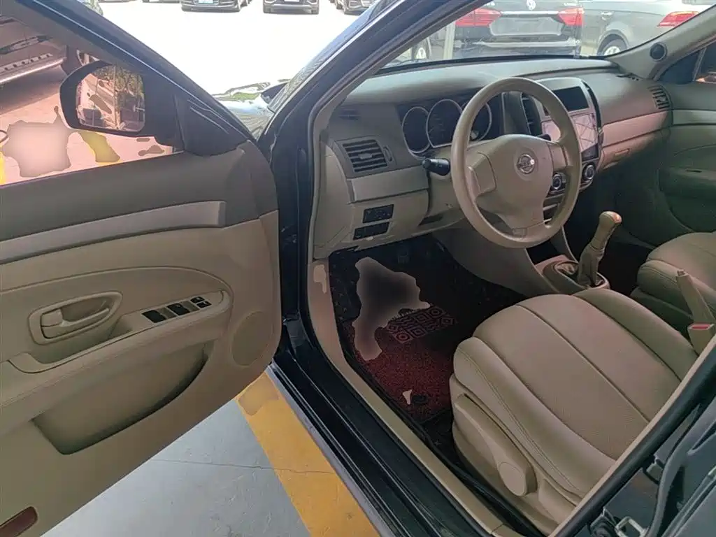 Nissan Sylphy 2017 — фото 15