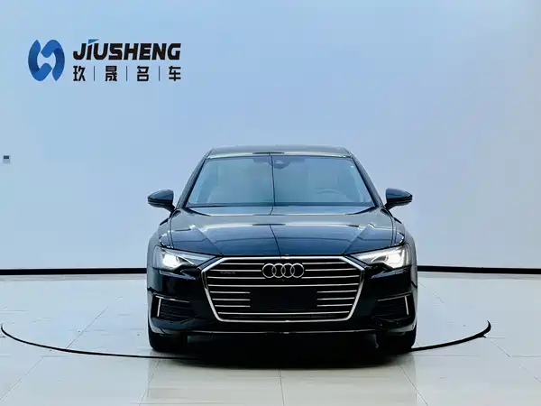 Audi A6L 2022
