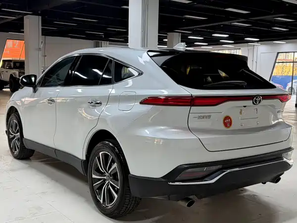 Toyota Harrier 2022