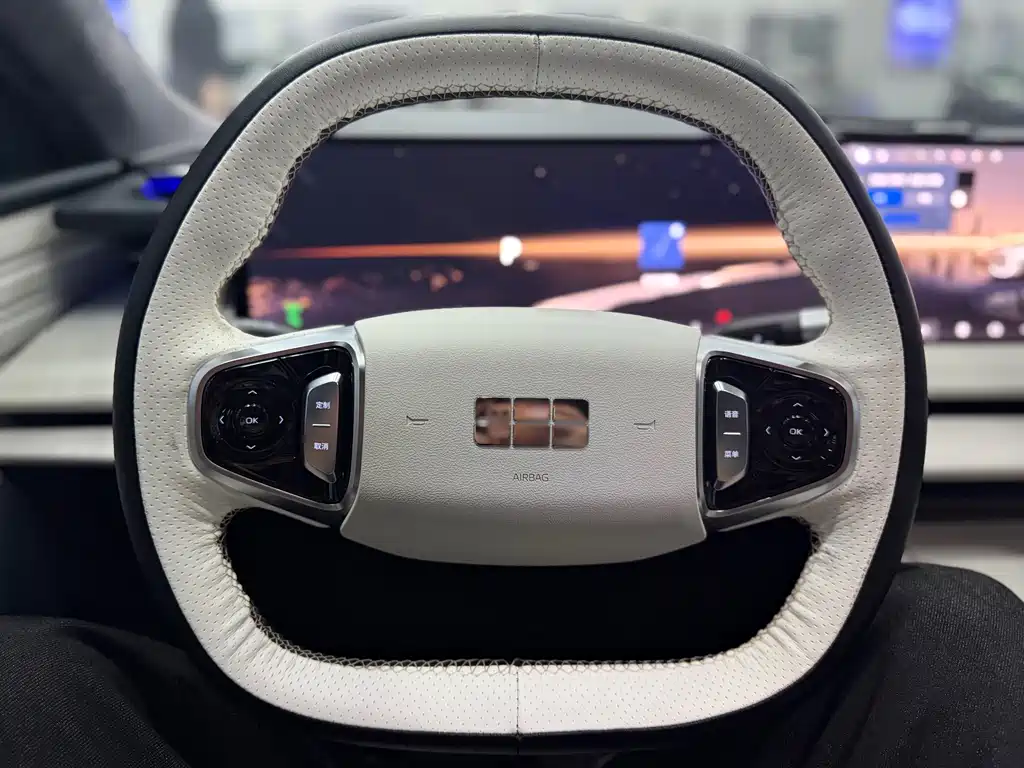 Geely Galaxy E8 2024 — фото 13